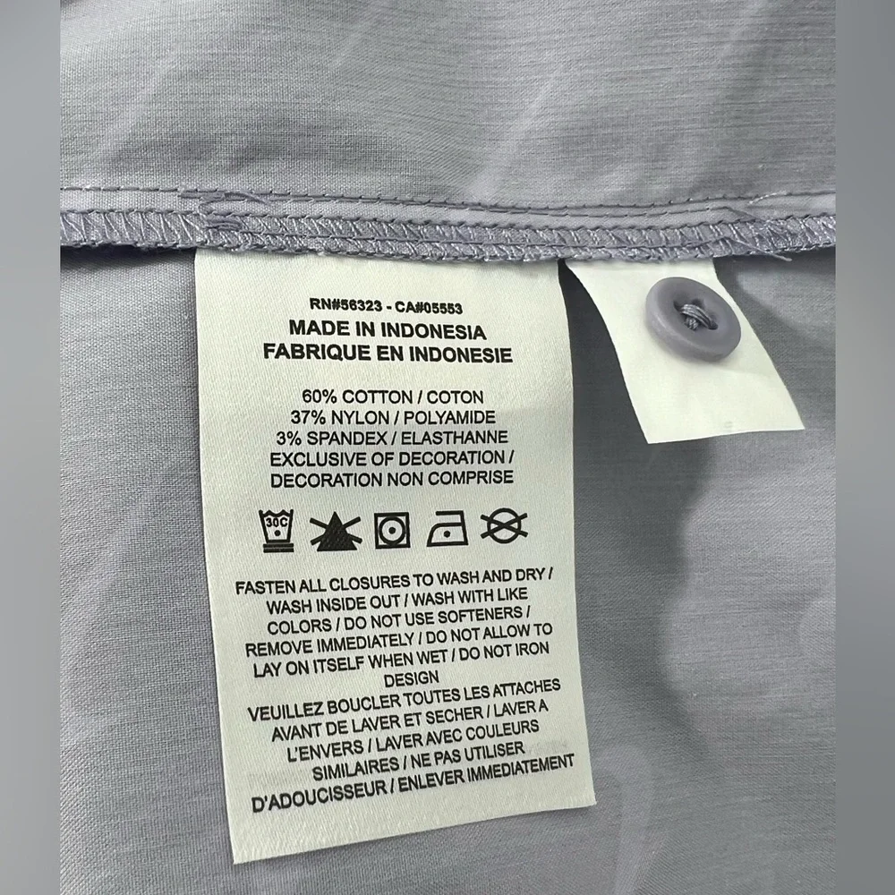 Nike Sportswear Everyday Modern Women’s Woven Short-Sleeve Top in Size:M - NWOT - Picture 11 of 12